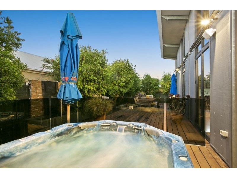 2 Furneaux Close, Barwon Heads VIC 3227