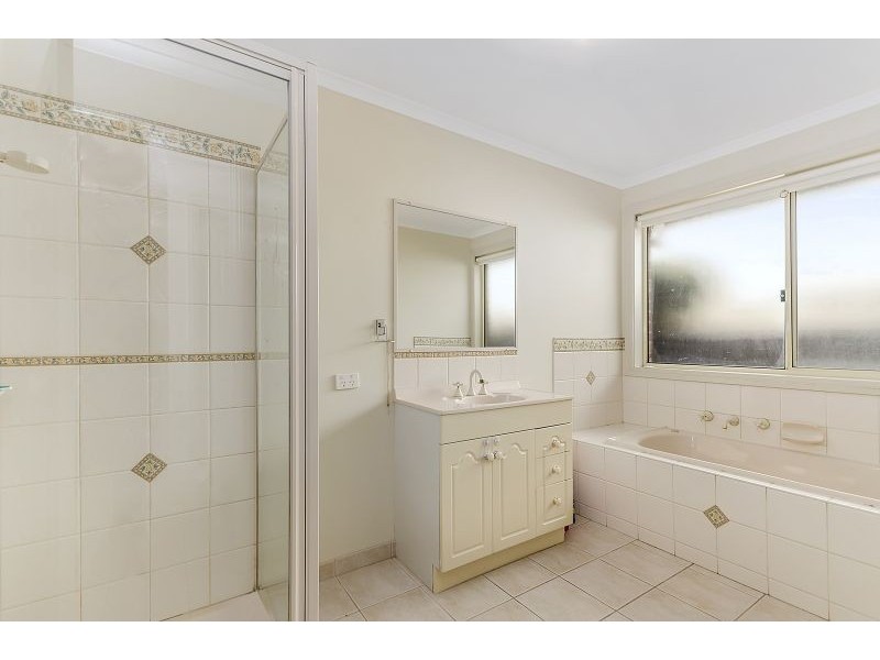 35 Seawind Place, Ocean Grove VIC 3226