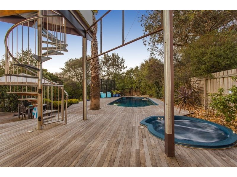 51 The Parade, Ocean Grove VIC 3226