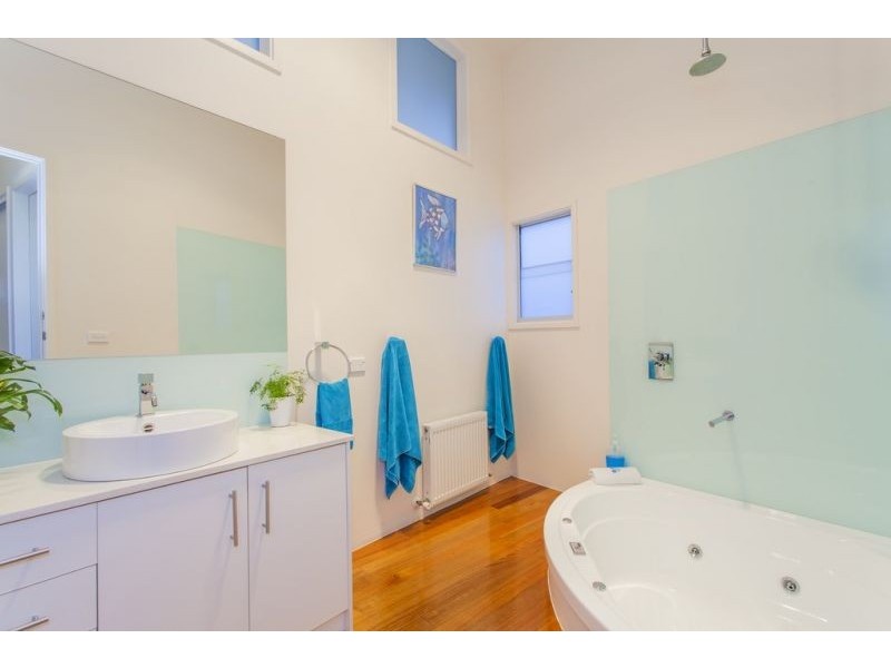 51 The Parade, Ocean Grove VIC 3226