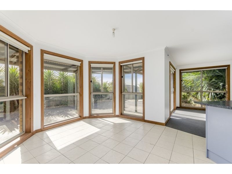 28 Kingston Downs Drive, Ocean Grove VIC 3226