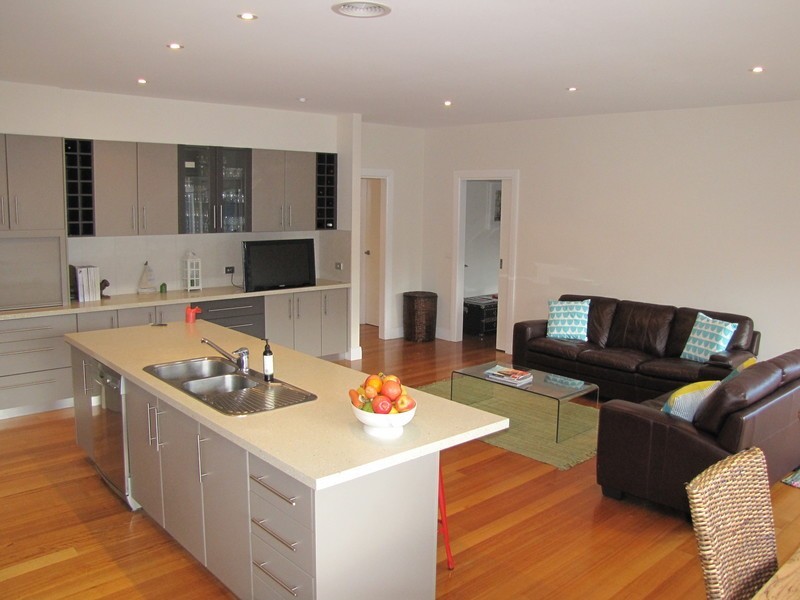 1 Furneaux Close, Barwon Heads VIC 3227