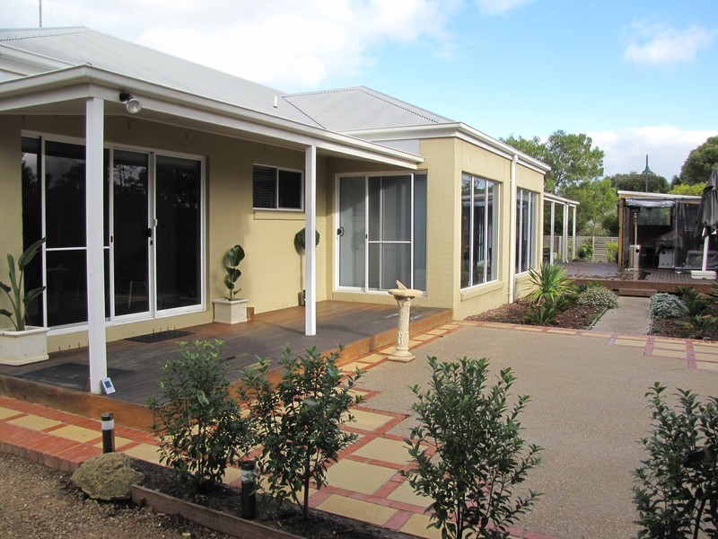 1 Furneaux Close, Barwon Heads VIC 3227