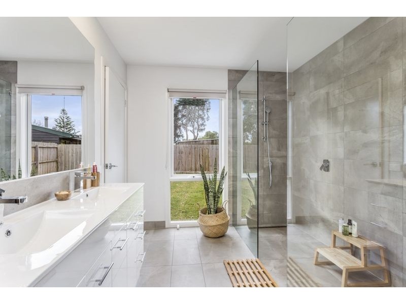 33 Cottesloe Drive, Barwon Heads VIC 3227