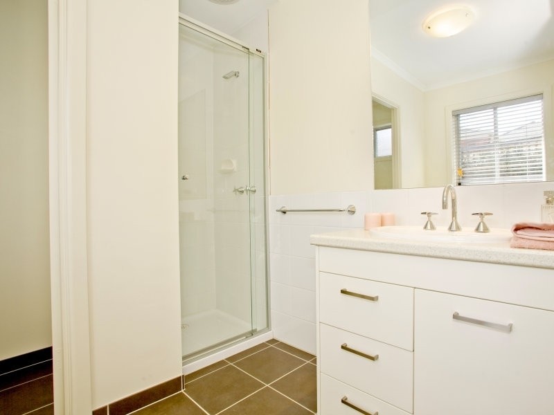 2/404 Myers Street, East Geelong VIC 3219