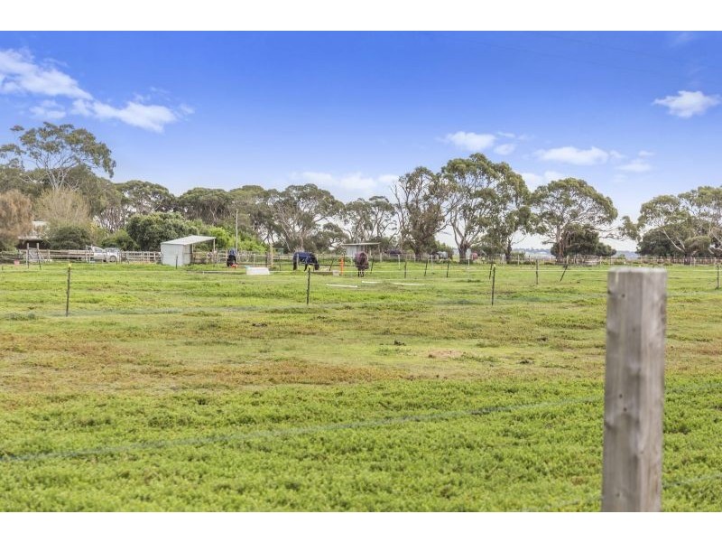 15 Eddystone Court, Barwon Heads VIC 3227