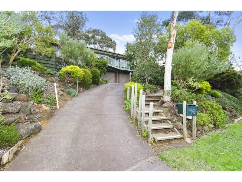 16 Kalinga Road, Ocean Grove VIC 3226