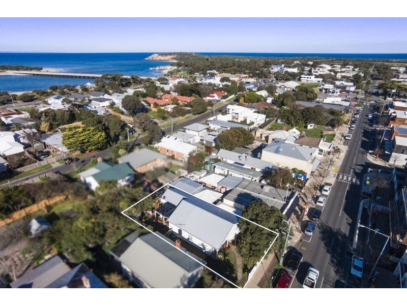64 Hitchcock Avenue, Barwon Heads VIC 3227