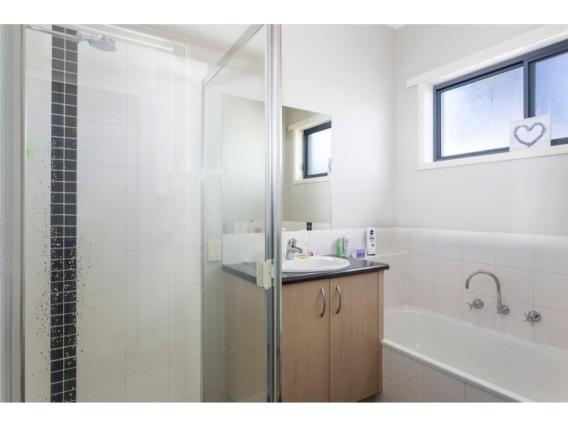 1 Daintree Way, Ocean Grove VIC 3226
