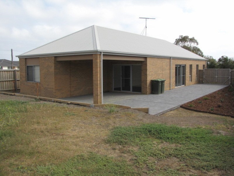 33 Marvins Place, Marshall VIC 3216