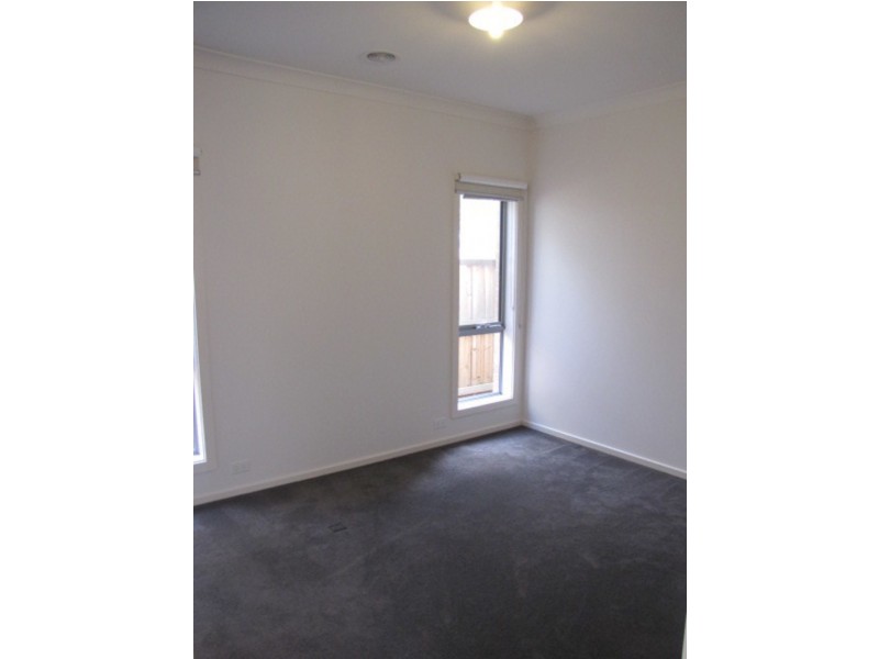 33 Marvins Place, Marshall VIC 3216