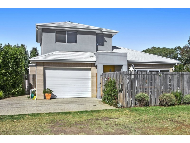 44 Wyatt Street, Ocean Grove VIC 3226