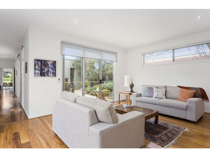 21 Fourth Loop, Barwon Heads VIC 3227