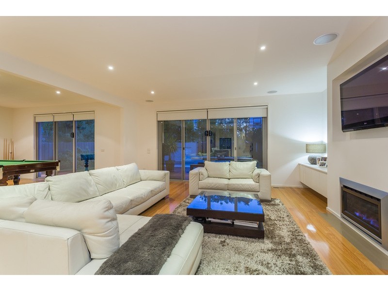 10 Powell Street West, Ocean Grove VIC 3226