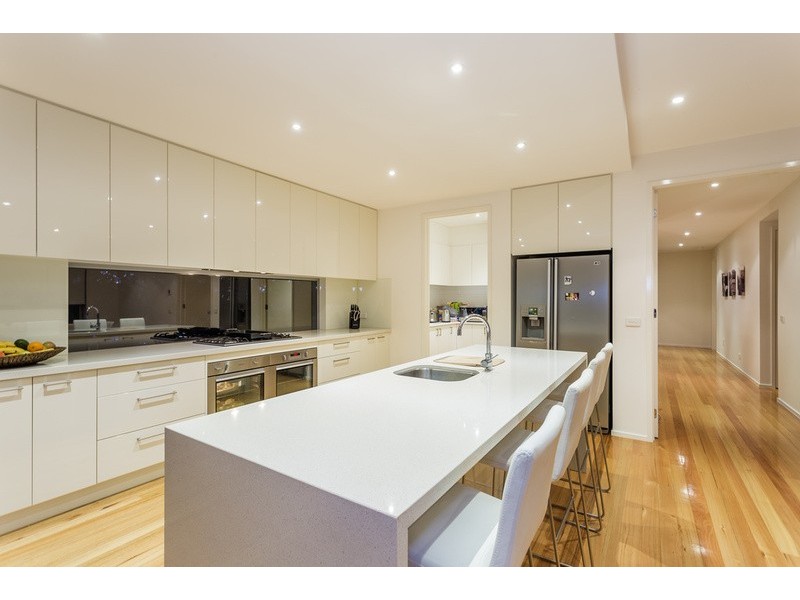 10 Powell Street West, Ocean Grove VIC 3226