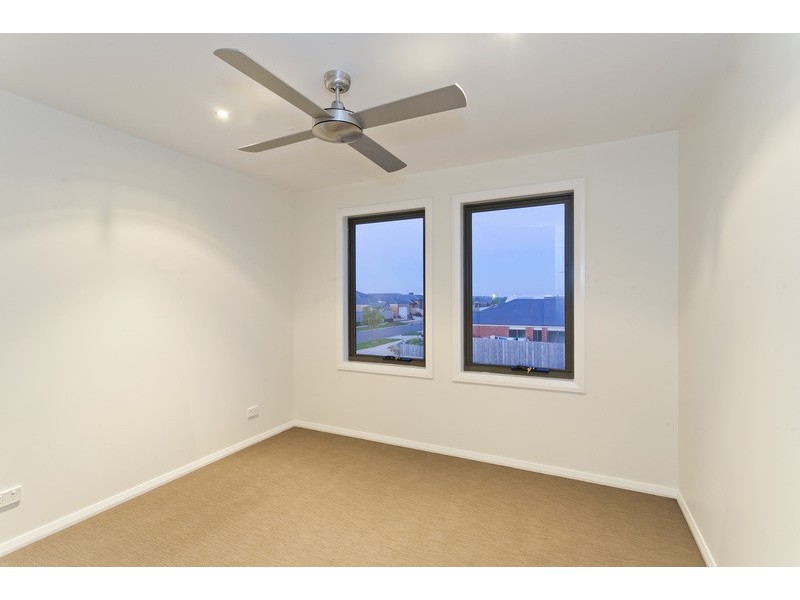 1/9 Curzon Drive, Ocean Grove VIC 3226