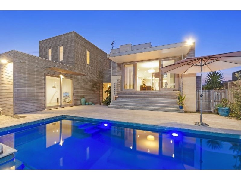 32 Seabank Drive, Barwon Heads VIC 3227