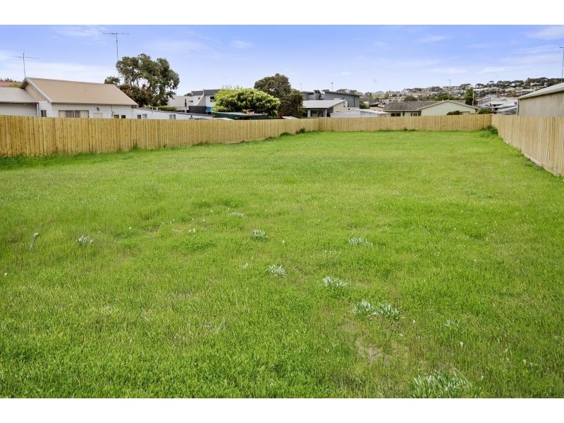 15 Orton Street, Ocean Grove VIC 3226