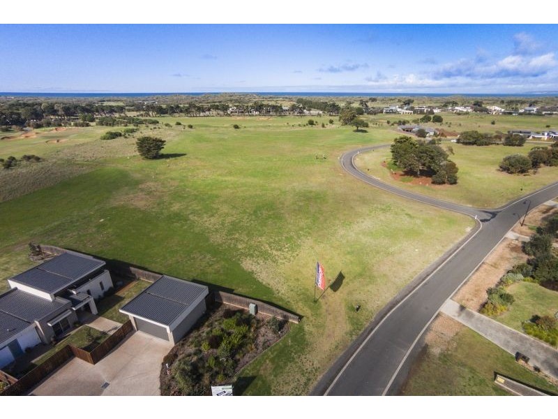15 Plantation Drive, Barwon Heads VIC 3227