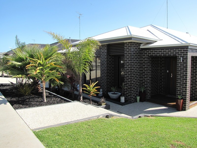 19  Kombi Road, Leopold VIC 3224