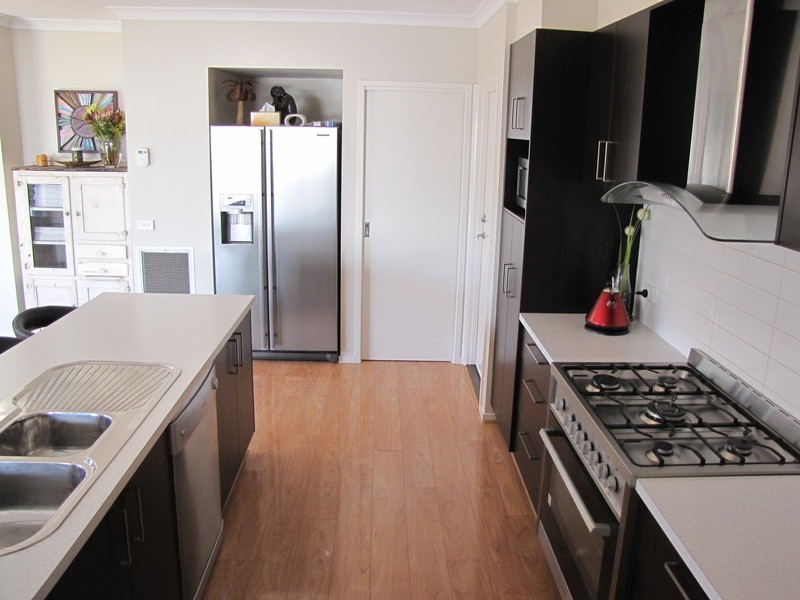 19  Kombi Road, Leopold VIC 3224