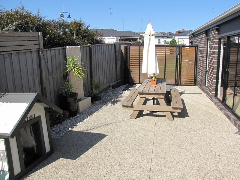 19  Kombi Road, Leopold VIC 3224