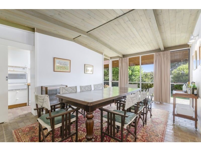 10 Golf Links Road, Barwon Heads VIC 3227