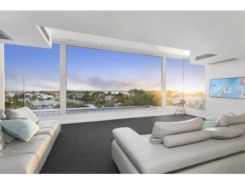 13 The Parade, Ocean Grove VIC 3226