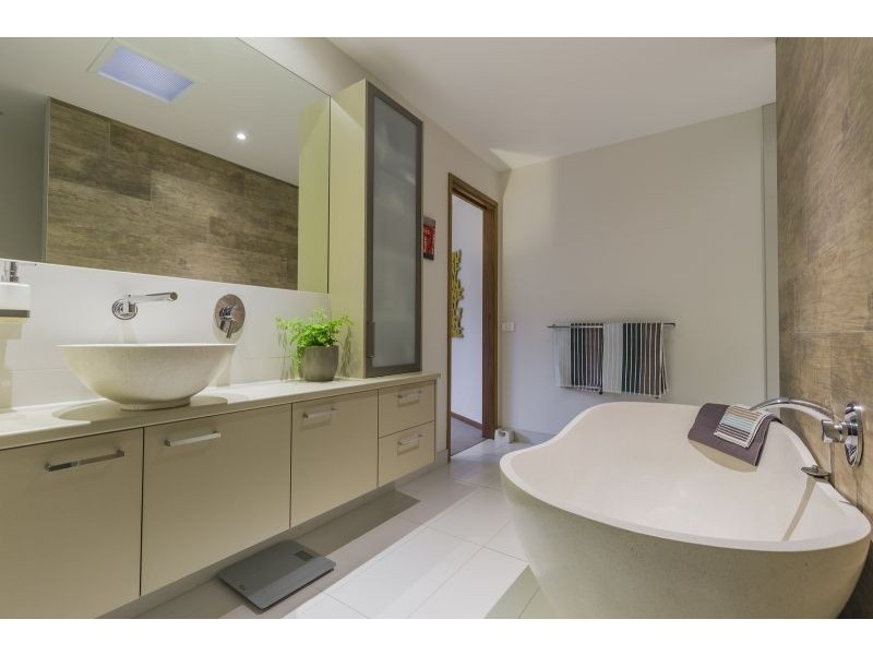 4 Curlew Court, Barwon Heads VIC 3227