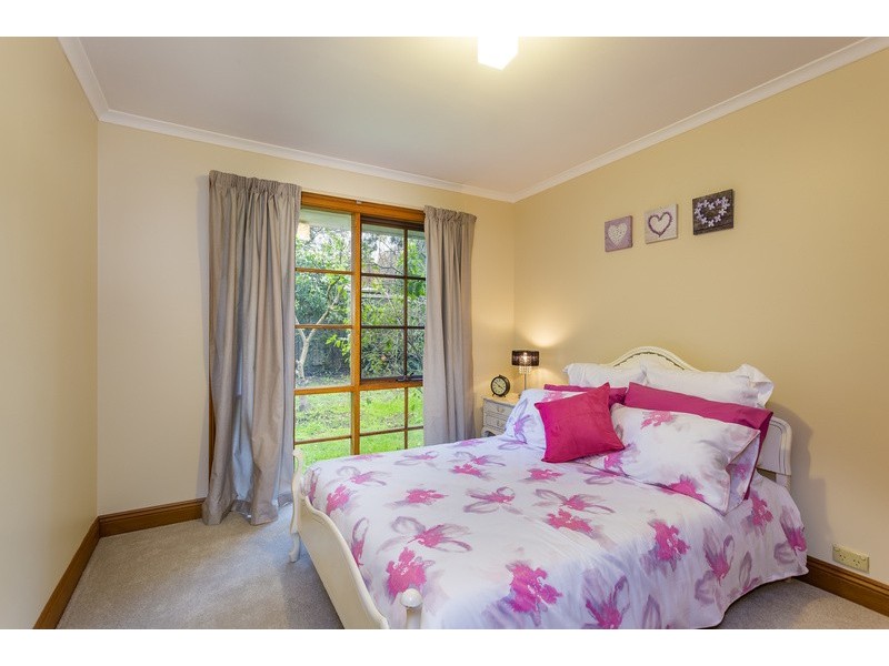 21 Richard Avenue, Ocean Grove VIC 3226