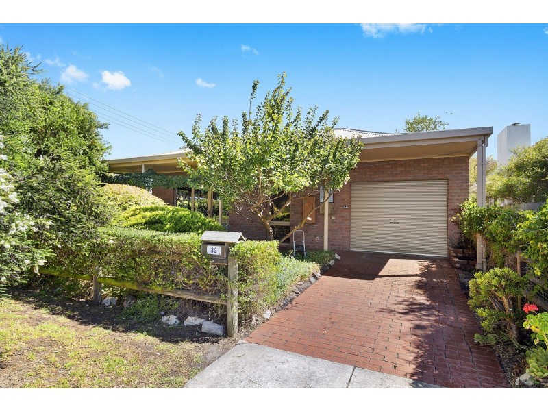 32 Ozone Road, Barwon Heads VIC 3227