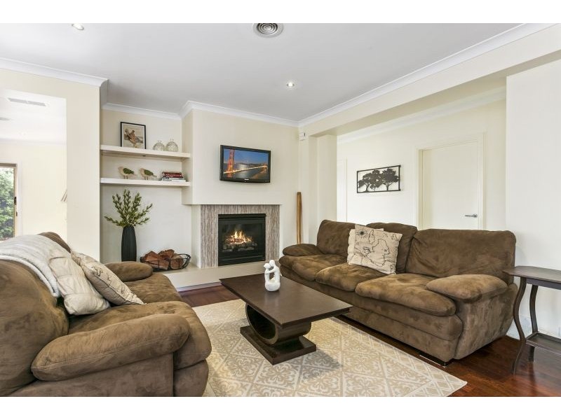 16 Roebourne Street, Ocean Grove VIC 3226