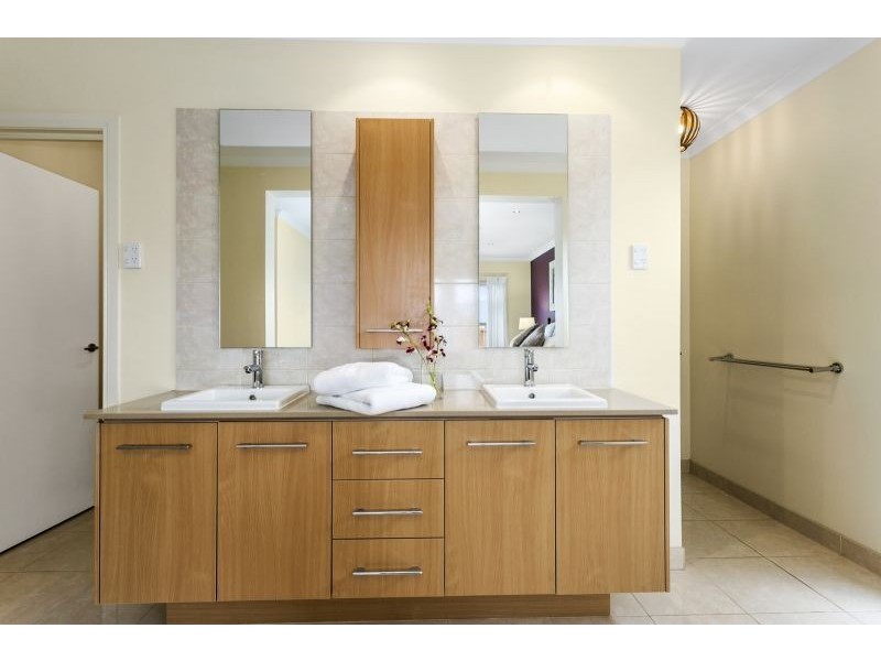 16 Roebourne Street, Ocean Grove VIC 3226