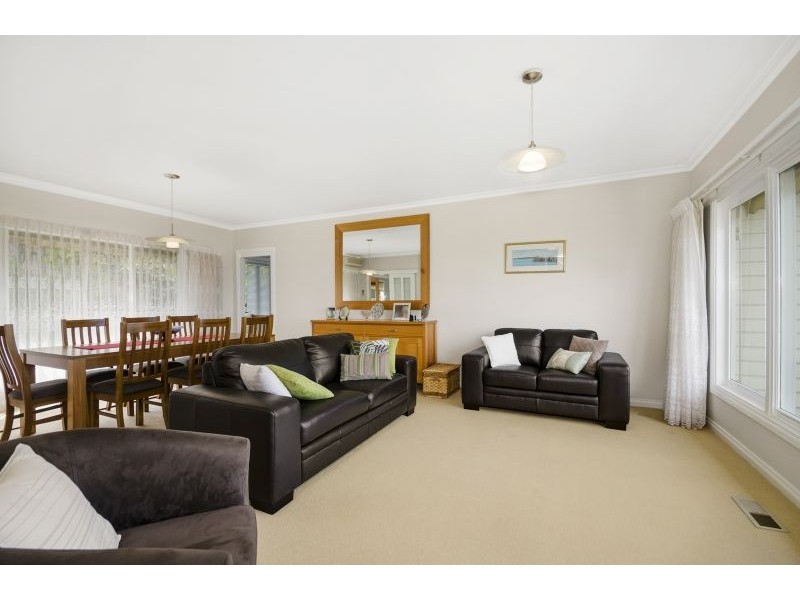 34 Wallington Road (Cnr The Parade), Ocean Grove VIC 3226