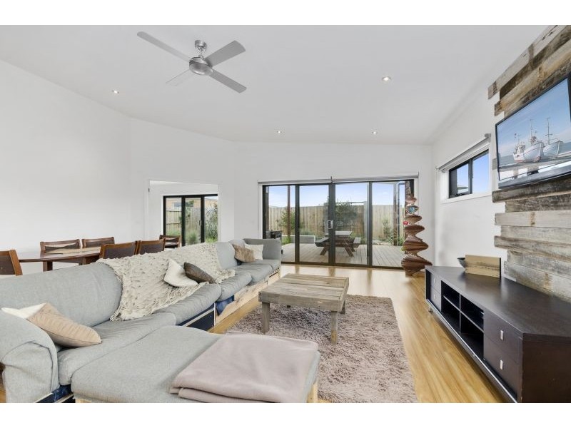 45 Omega Drive, Ocean Grove VIC 3226