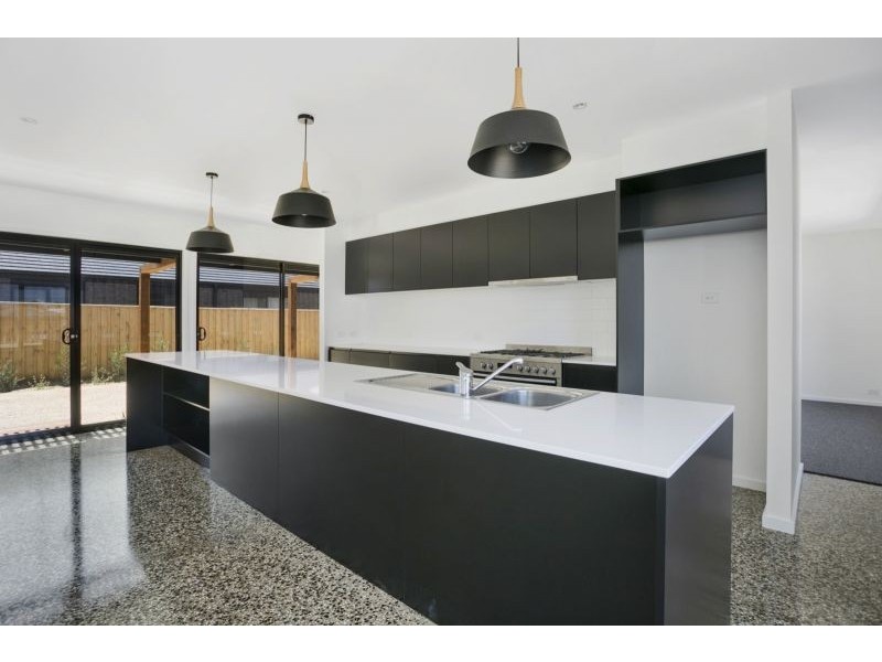 42 Cockle Crescent, Point Lonsdale VIC 3225