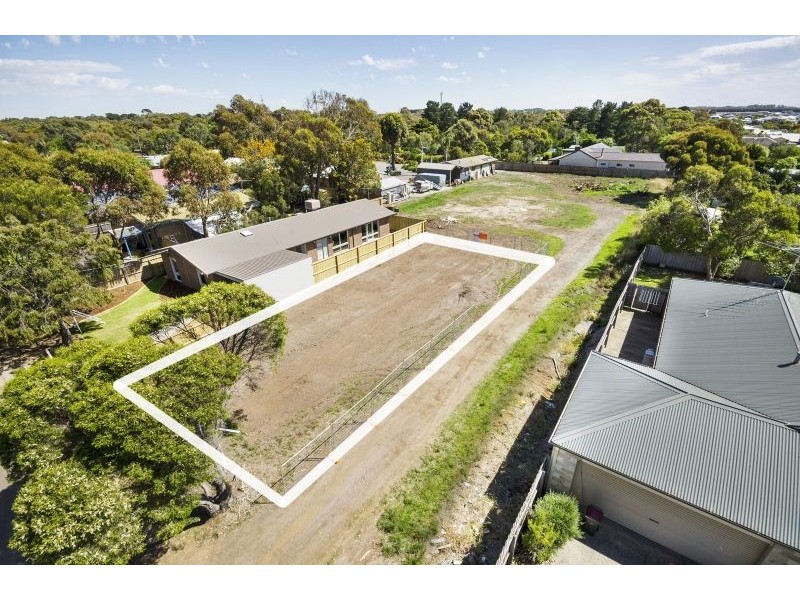 89 Shell Road, Ocean Grove VIC 3226