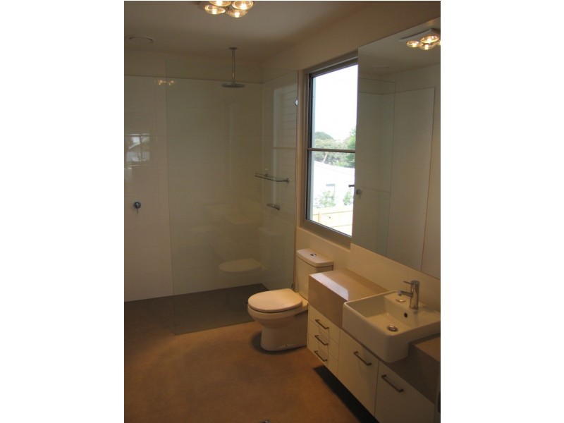 Apartment 3/86 Hitchcock Avenue, Barwon Heads VIC 3227