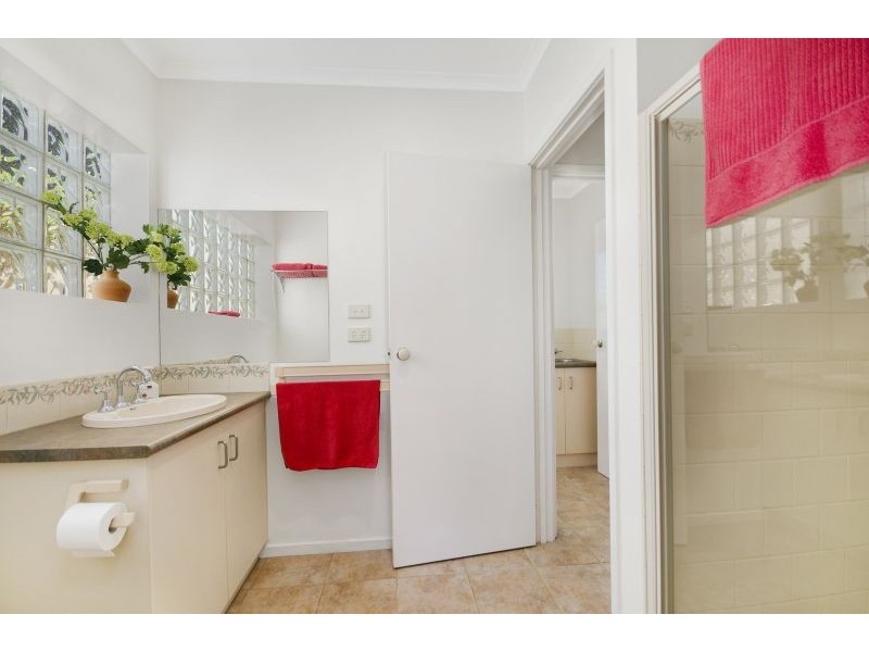 1/8 Guthridge Street, Ocean Grove VIC 3226