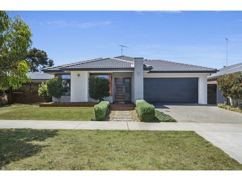 27 Holburn Rise, Ocean Grove VIC 3226