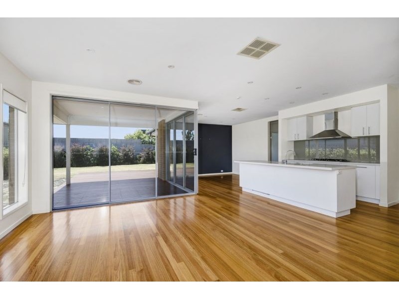 27 Holburn Rise, Ocean Grove VIC 3226