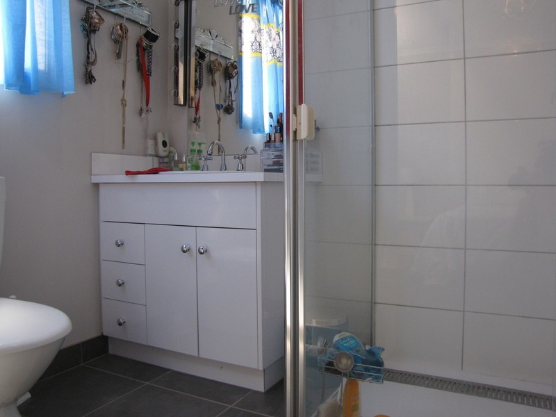 17 Bonnyvale Road, Ocean Grove VIC 3226