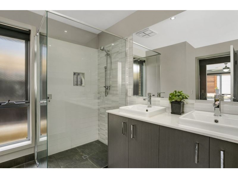 150 Bonnyvale Road, Ocean Grove VIC 3226