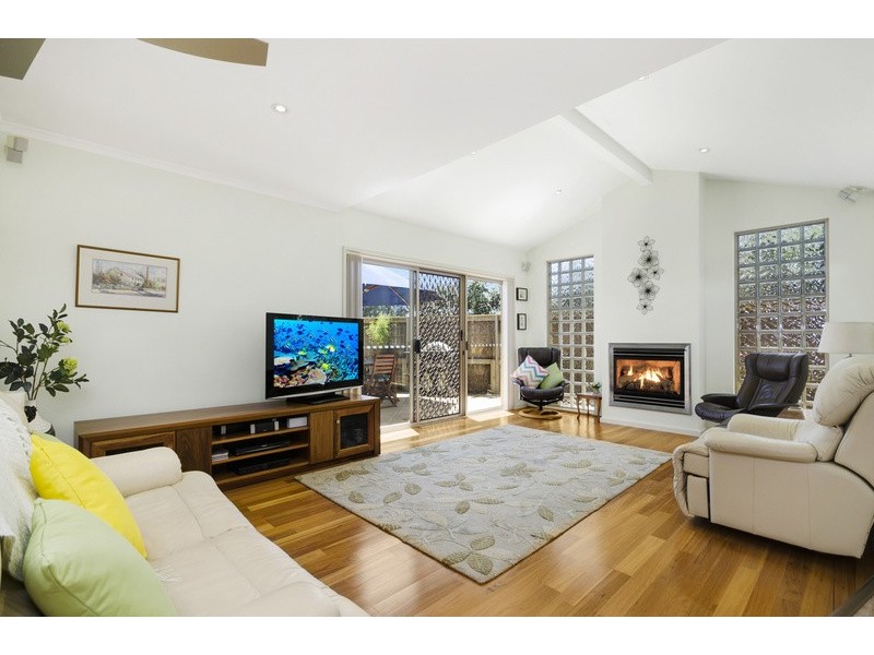 1/8 Guthridge Street, Ocean Grove VIC 3226