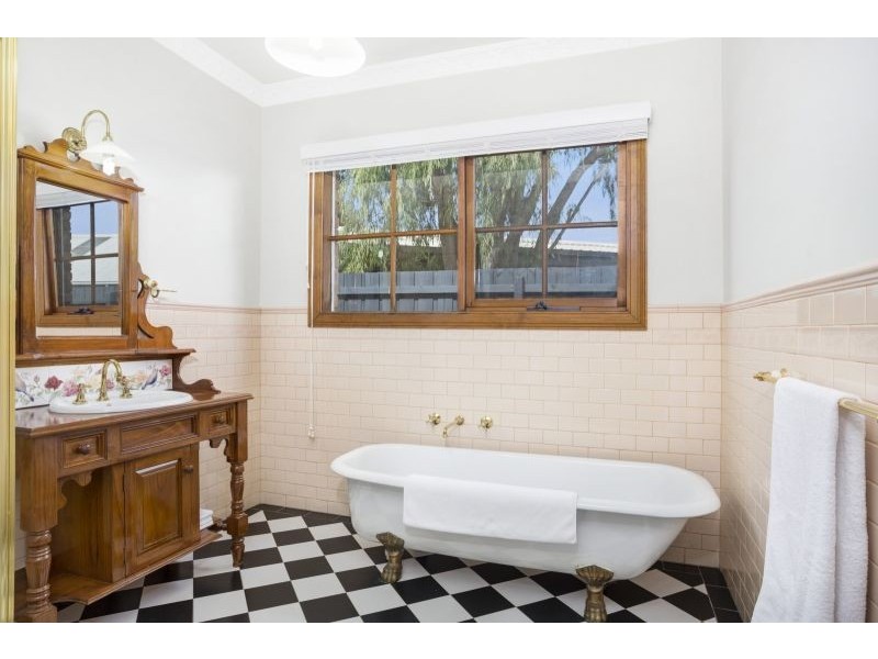 4 Tremont Court, Barwon Heads VIC 3227