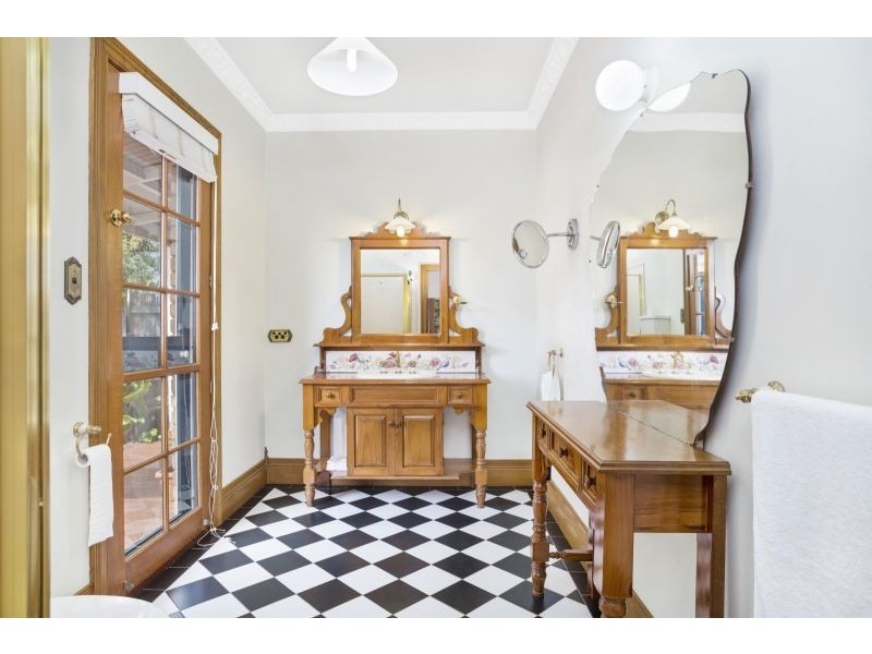 4 Tremont Court, Barwon Heads VIC 3227