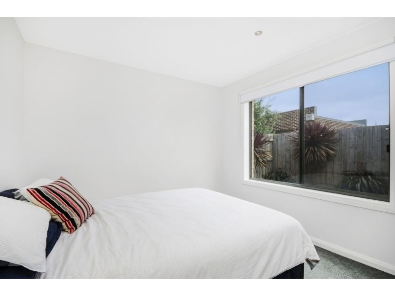 2/23 Penleigh Crescent, Ocean Grove VIC 3226