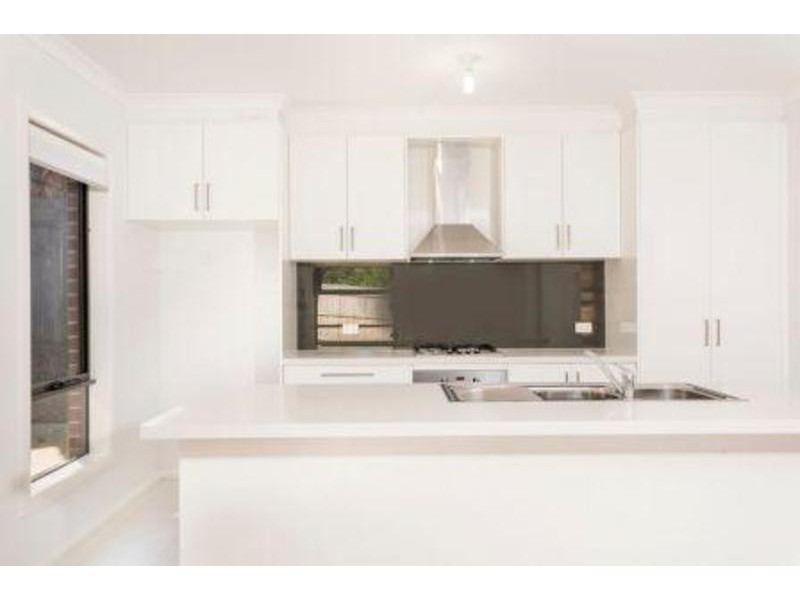 2/182 Thacker Street, Ocean Grove VIC 3226