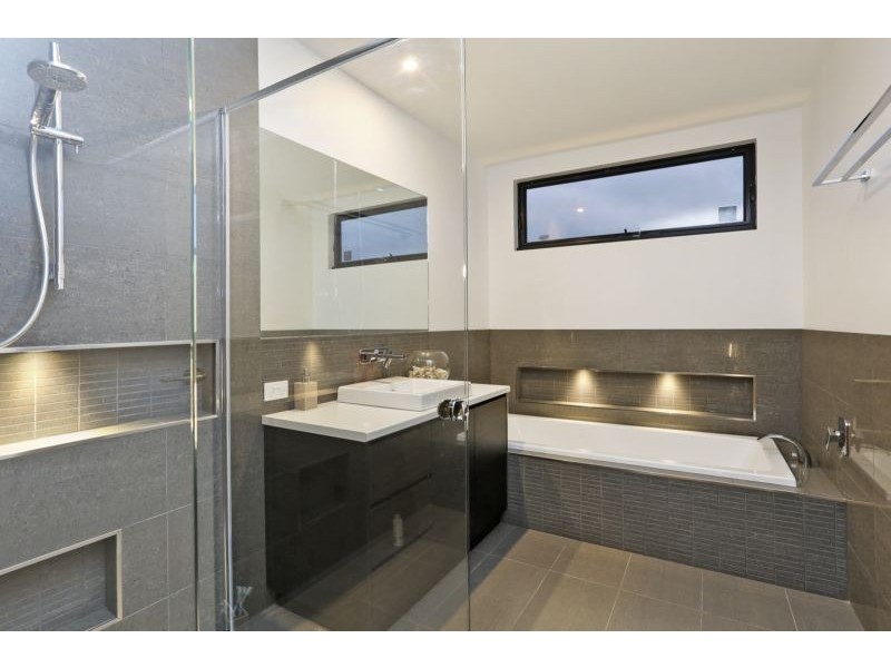 19 Markham Drive, Ocean Grove VIC 3226