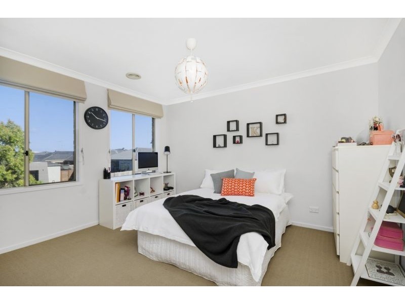 18 Roebourne Street, Ocean Grove VIC 3226